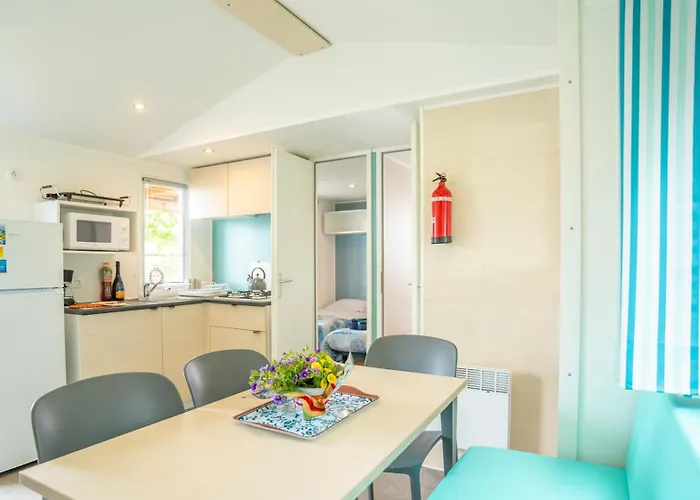 Happy Camp Mobile Homes In Butterfly Camping Village