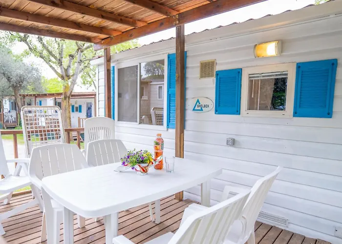 Happy Camp Mobile Homes In Butterfly Camping Village